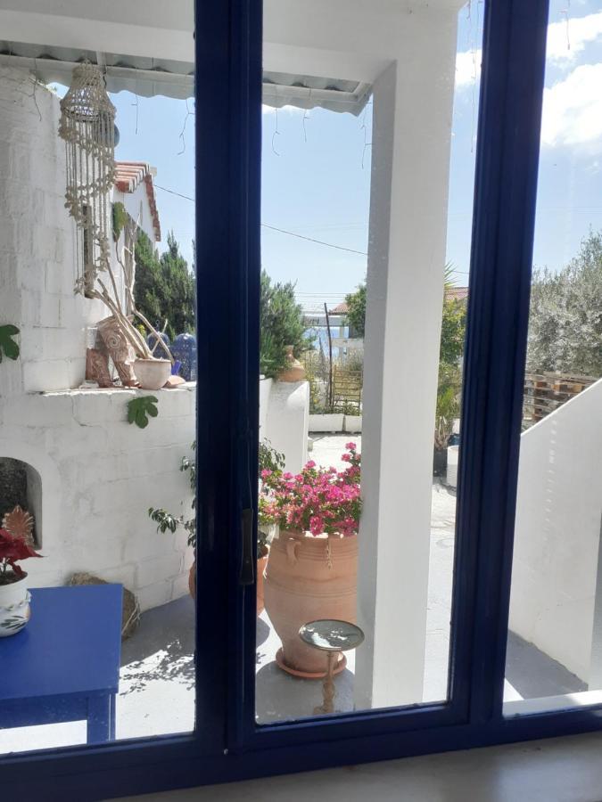 Blue On The Poros Town